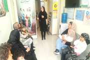 برگزاری جلسات آموزش مهارت‌های مقابله با خلق منفی، مدیریت هیجان و حل مسئله در مرکز موسی‌آباد به مناسبت هفته سلامت